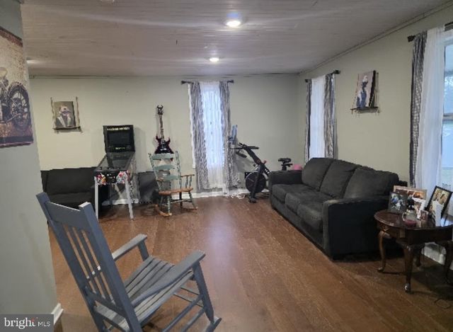 4535 PEARSONS CORNER RD, Dover, DE 19904