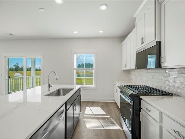 421 Radiant Blue Way, Summerville, SC 29486