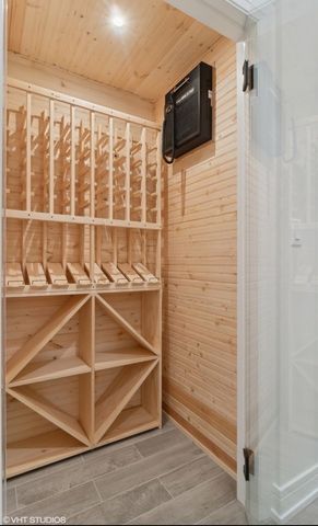 3233 Central Street 2, Evanston, IL 60201