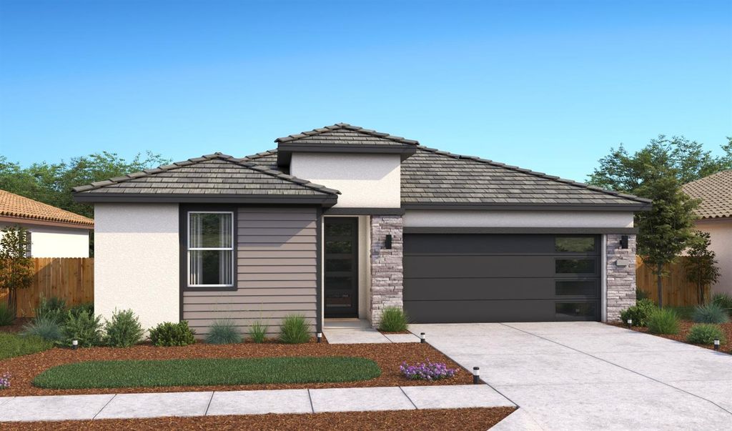 1055 Redwood Glen, Galt, CA 95632