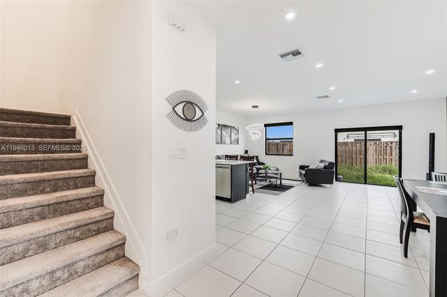 13073 SW 286th Way, Homestead, FL 33033