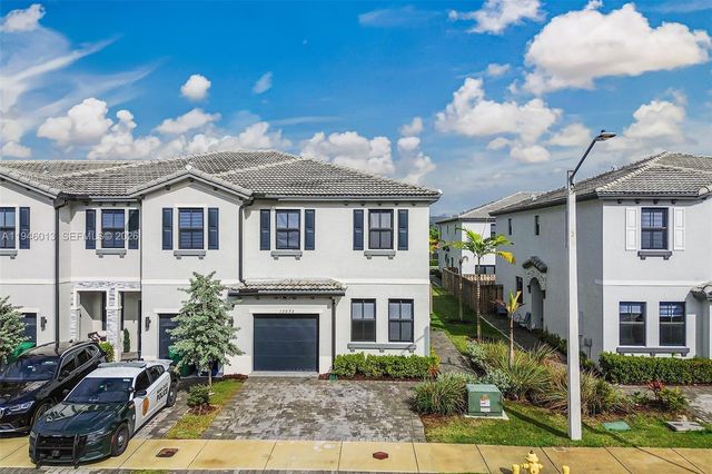 13073 SW 286th Way, Homestead, FL 33033