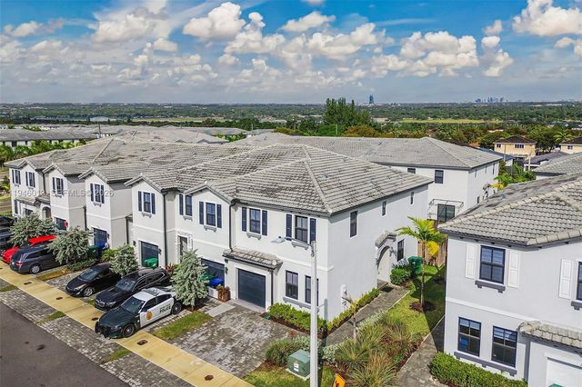 13073 SW 286th Way, Homestead, FL 33033