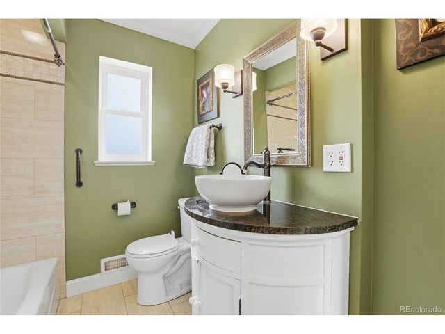 1649 S Utica St, Denver, CO 80219