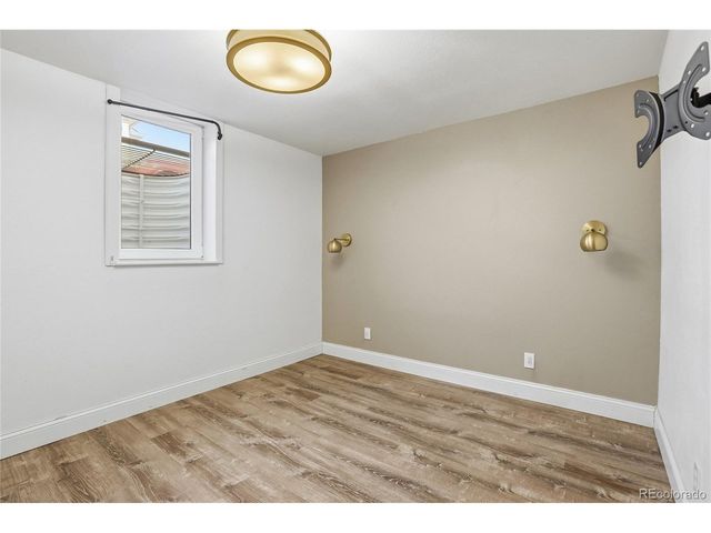 1649 S Utica St, Denver, CO 80219