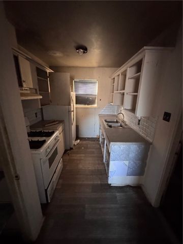 1733 Kern Dr, Corpus Christi, TX 78412