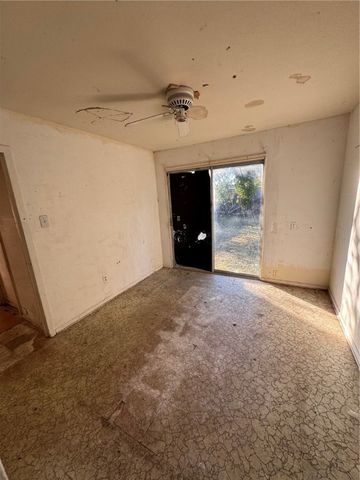 1733 Kern Dr, Corpus Christi, TX 78412