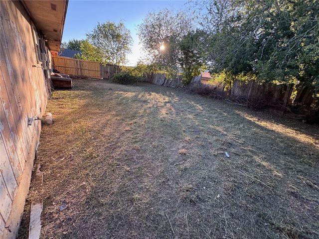 1733 Kern Dr, Corpus Christi, TX 78412