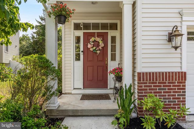 34 MEADOW CIR, Mays Landing, NJ 08330