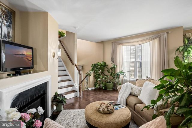 34 MEADOW CIR, Mays Landing, NJ 08330