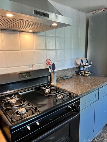 11211 McGirk Ave, El Monte, CA 91731