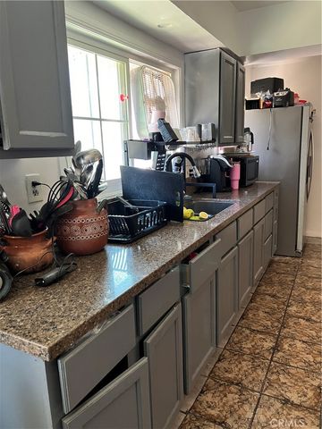 11211 McGirk Ave, El Monte, CA 91731