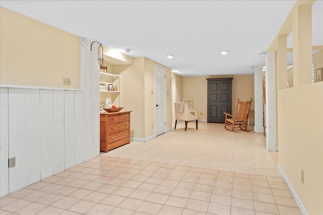 535 Coral Avenue, Manchester, NH 03104