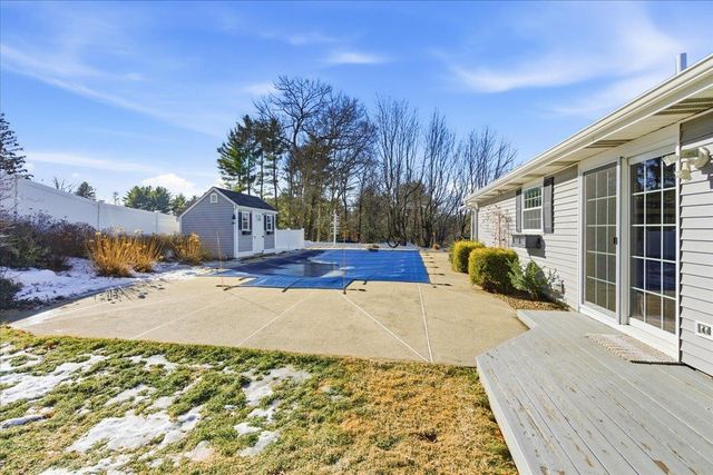 535 Coral Avenue, Manchester, NH 03104