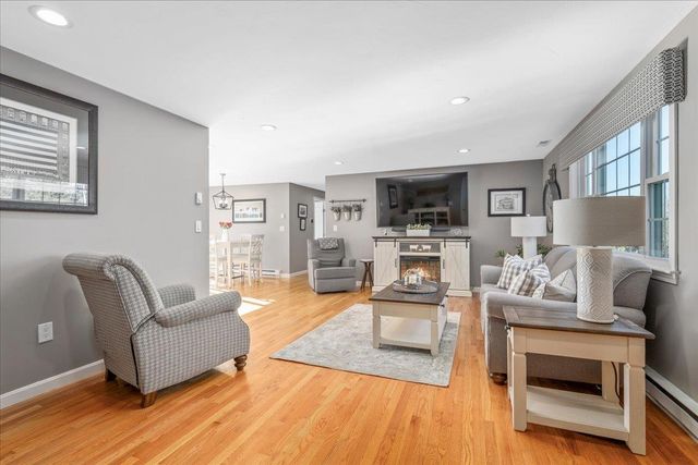 535 Coral Avenue, Manchester, NH 03104