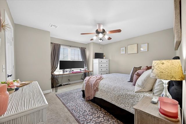 402 SE Hendrix Street, Bentonville, AR 72712