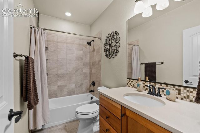 3336 Redcoat Lane, Pueblo, CO 80920