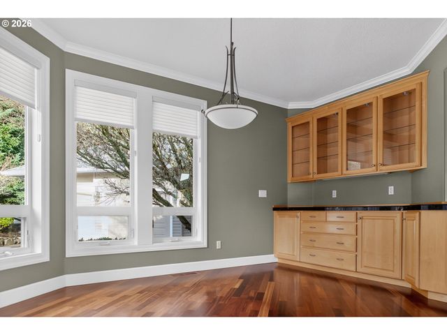 32333 Sw LAUREL Rd, Hillsboro, OR 97123