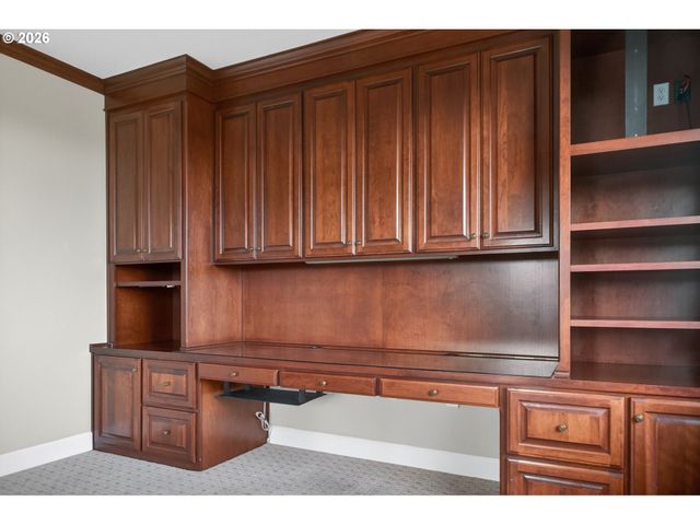 32333 Sw LAUREL Rd, Hillsboro, OR 97123