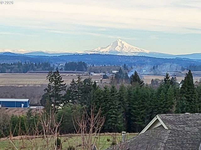 32333 Sw LAUREL Rd, Hillsboro, OR 97123