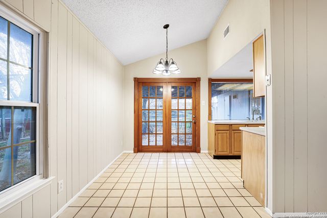 8138 RARITAN ST, San Antonio, TX 78254