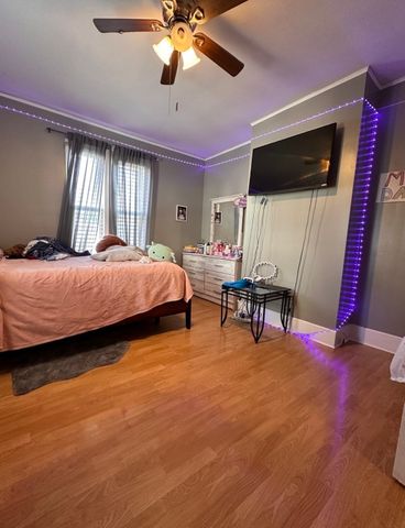 25 Clarence St 1, Boston, MA 02119