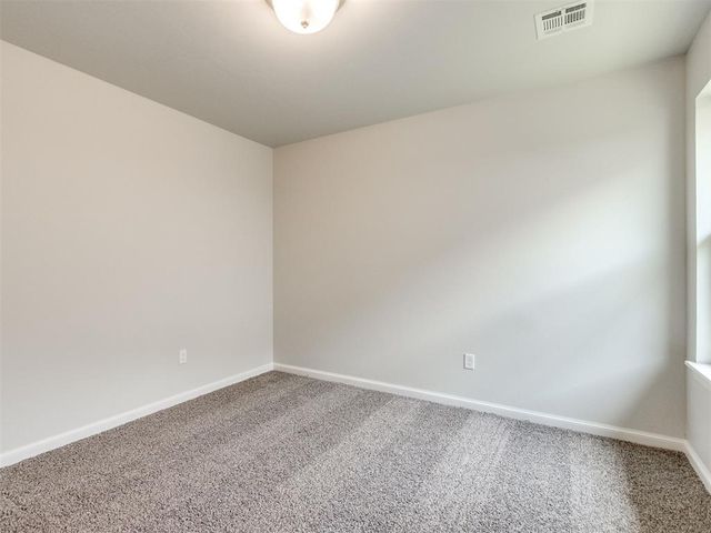 7708 Wilshire Woods Drive, Yukon, OK 73099