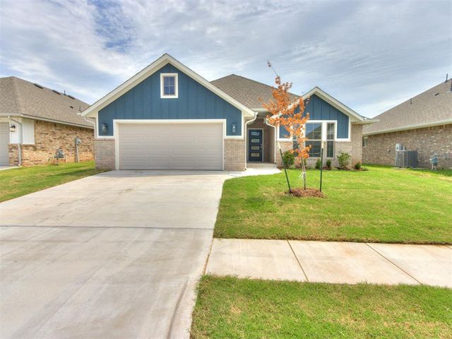 7708 Wilshire Woods Drive, Yukon, OK 73099