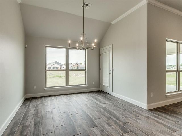 7708 Wilshire Woods Drive, Yukon, OK 73099