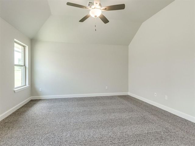 7708 Wilshire Woods Drive, Yukon, OK 73099