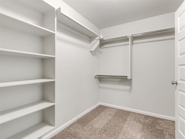 7708 Wilshire Woods Drive, Yukon, OK 73099