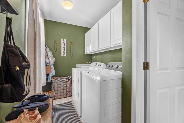 3540 McIntosh LANE, New Berlin, WI 53151