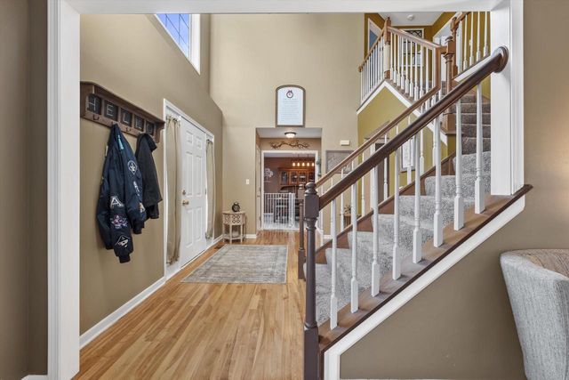 3540 McIntosh LANE, New Berlin, WI 53151