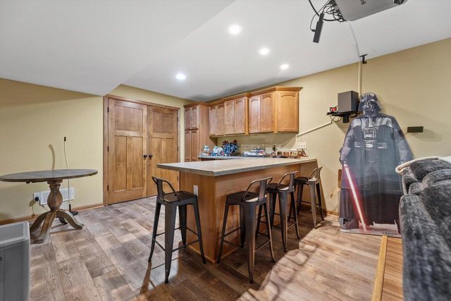 3540 McIntosh LANE, New Berlin, WI 53151