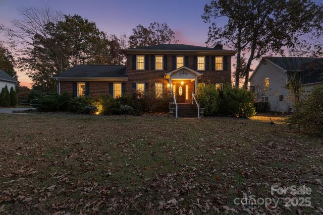 5020 Scaleybark Court, Indian Trail, NC 28079