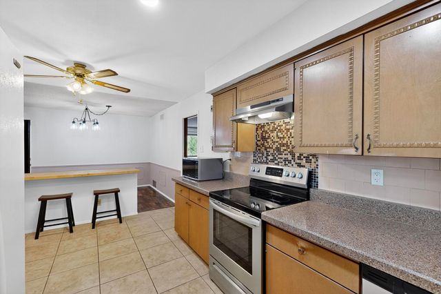 4013 PITT Street NE, Albuquerque, NM 87111