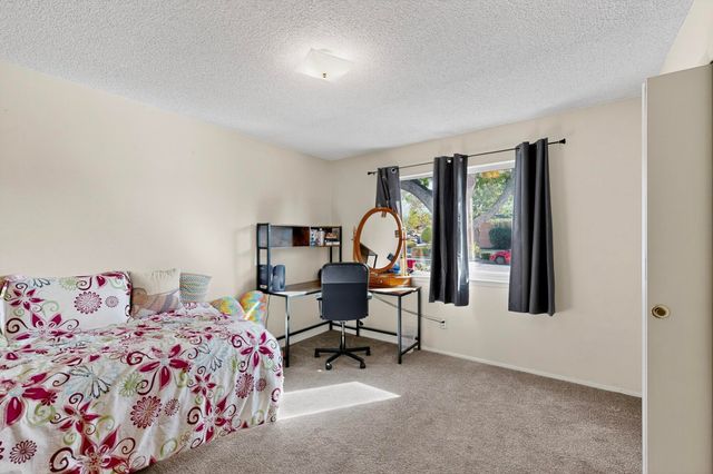 4013 PITT Street NE, Albuquerque, NM 87111