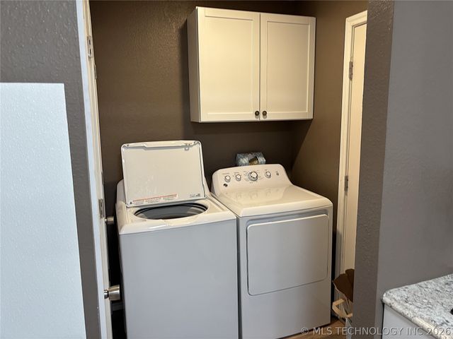 153 5th Street, Healdton, OK 73438