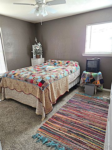 153 5th Street, Healdton, OK 73438