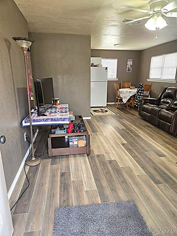 153 5th Street, Healdton, OK 73438