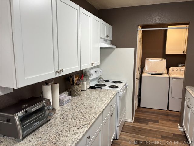 153 5th Street, Healdton, OK 73438