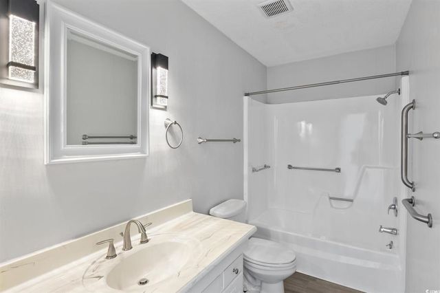 4701 N Kings Hwy Apt 18, Myrtle Beach, SC 29577