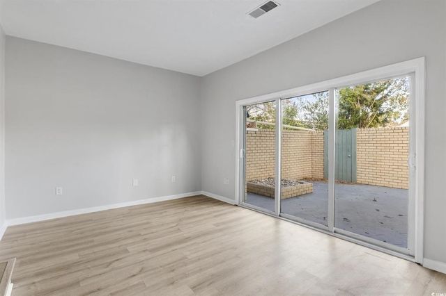 4701 N Kings Hwy Apt 18, Myrtle Beach, SC 29577