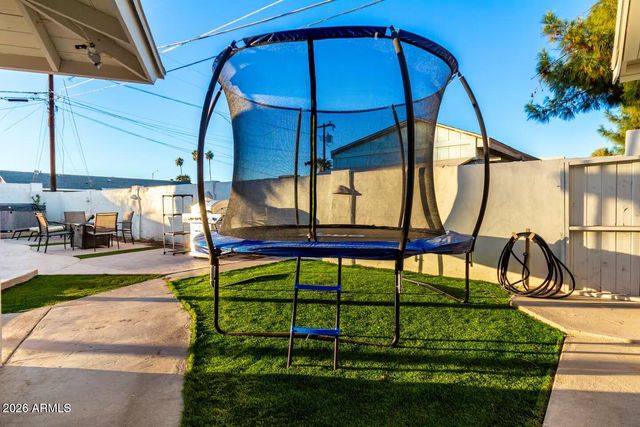 490 N VINE Street, Chandler, AZ 85225