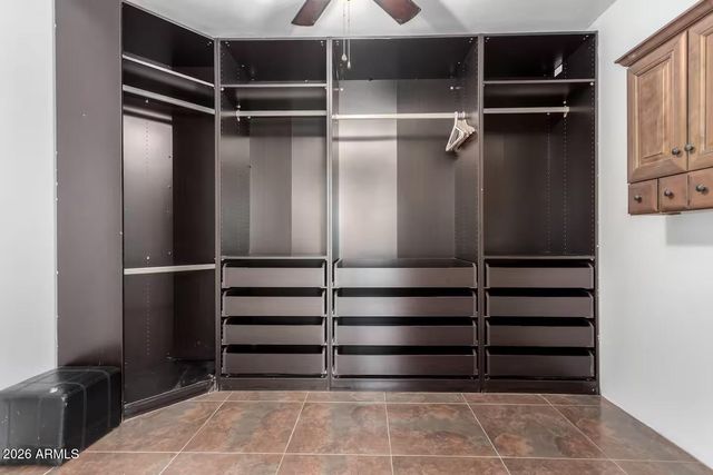 490 N VINE Street, Chandler, AZ 85225