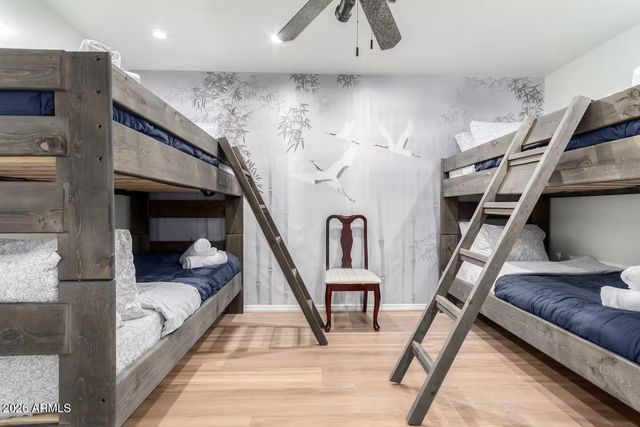 490 N VINE Street, Chandler, AZ 85225