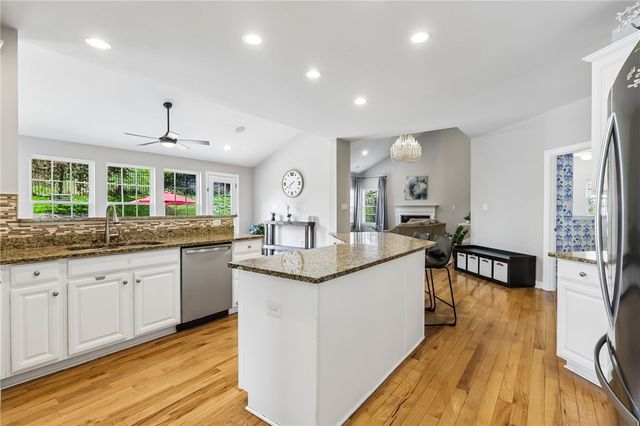 159 Sweetwater DRIVE, Sewickley Hills Boro, PA 15143