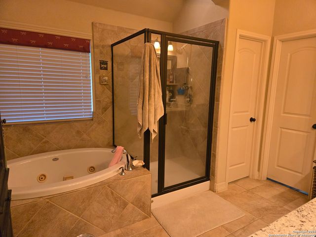 13707 palatine, San Antonio, TX 78253