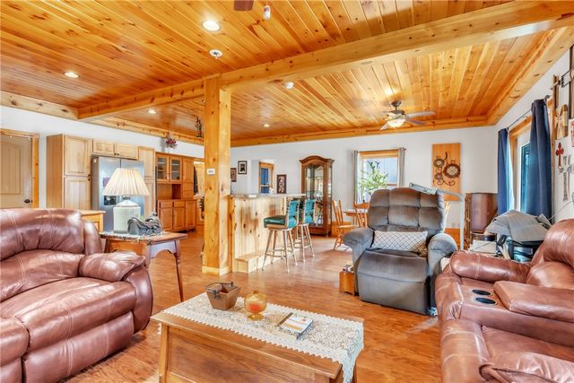 1895 Lencer Dr, Pine Grove Twp, PA 16260