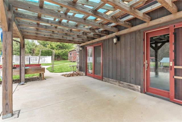 1895 Lencer Dr, Pine Grove Twp, PA 16260